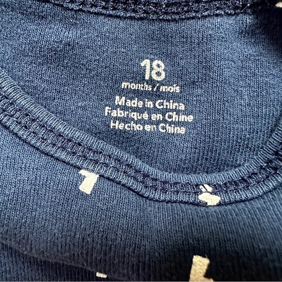 ⭐️ 5 for $25 Navy Blue Baby Outfit with Stripes & Lightning Bolts 18 Months - Picture 8 of 9